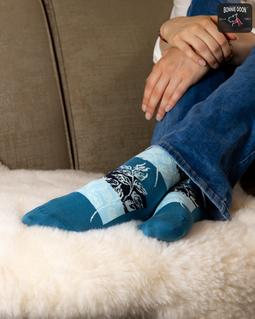 Flower and Stripes sock Storm blue